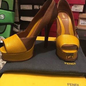 FENDI HEELS  ST. Lizard